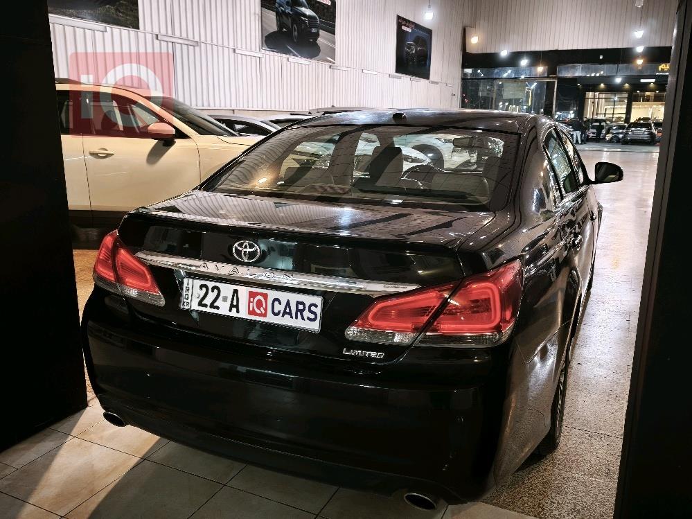 تويوتا أفالون